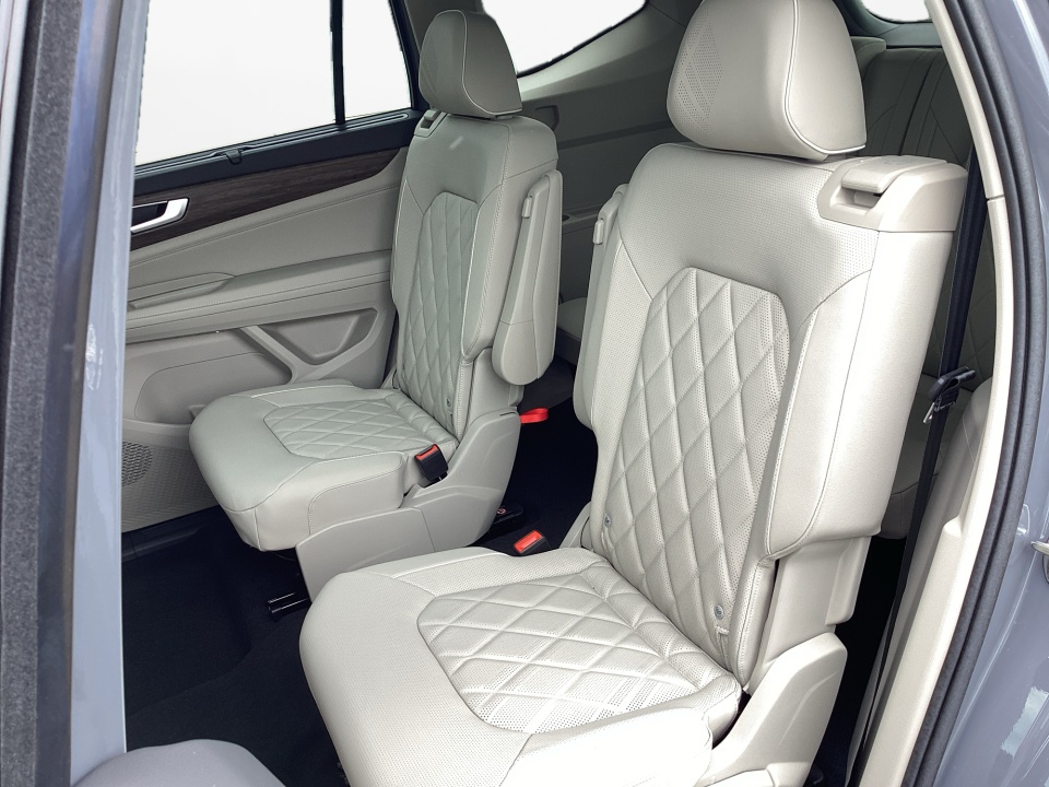 1V2FN2CA4TC574548 2026 Volkswagen Atlas SEL Premium R-Line