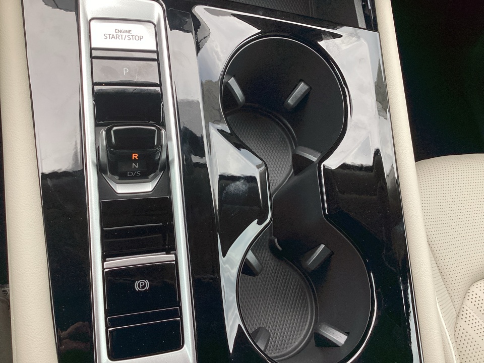 1V2FN2CA4TC574548 2026 Volkswagen Atlas SEL Premium R-Line
