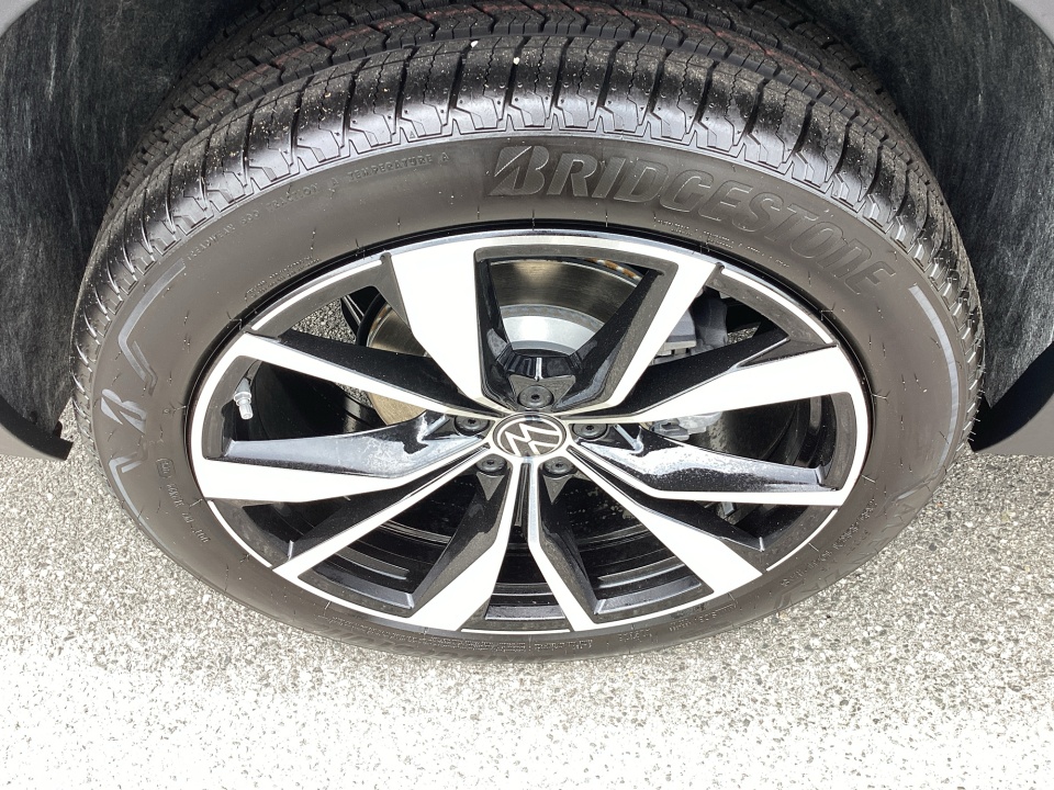1V2FN2CA4TC574548 2026 Volkswagen Atlas SEL Premium R-Line
