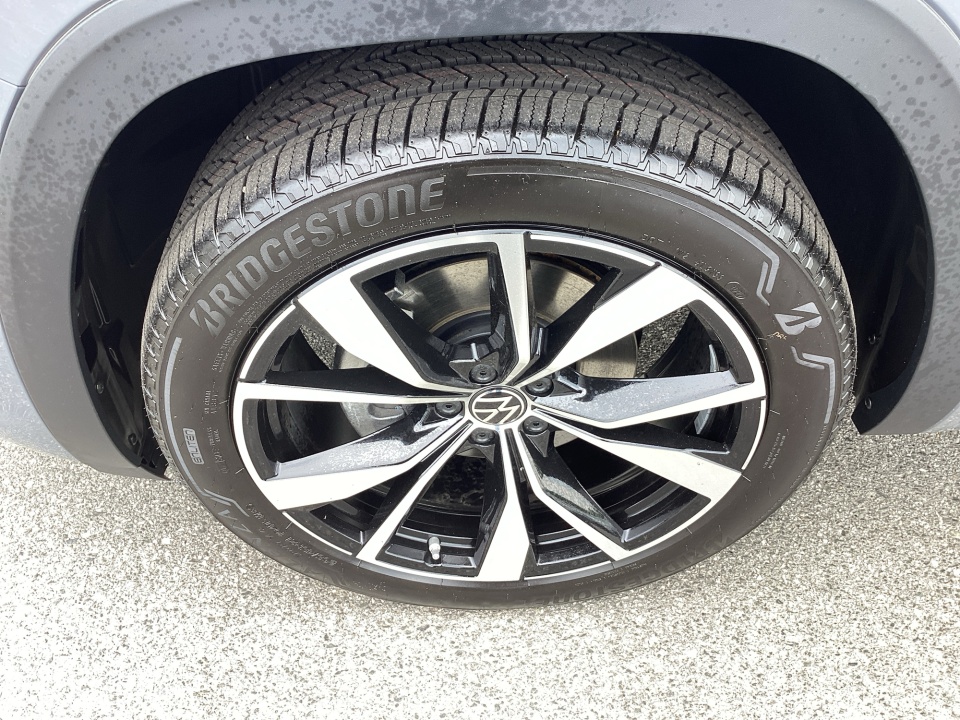 1V2FN2CA4TC574548 2026 Volkswagen Atlas SEL Premium R-Line