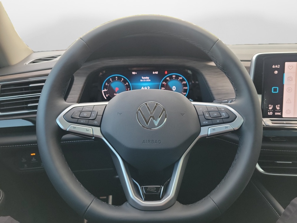 1V2FN2CA4TC589843 2026 Volkswagen Atlas 2.0T SEL Premium R-Line