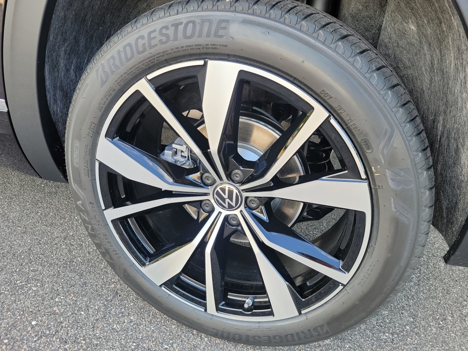 1V2FN2CA4TC589843 2026 Volkswagen Atlas 2.0T SEL Premium R-Line