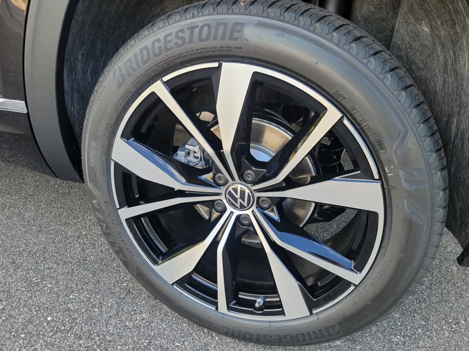 1V2FN2CA4TC589843 2026 Volkswagen Atlas 2.0T SEL Premium R-Line