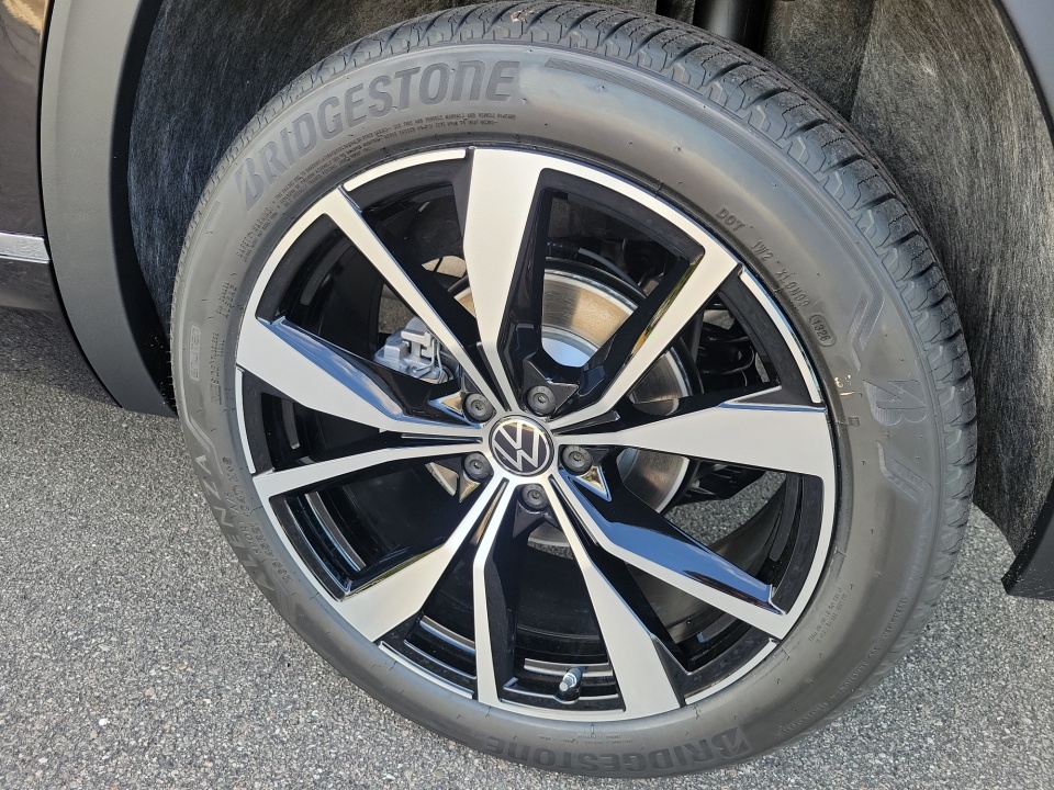 1V2FN2CA4TC589843 2026 Volkswagen Atlas 2.0T SEL Premium R-Line