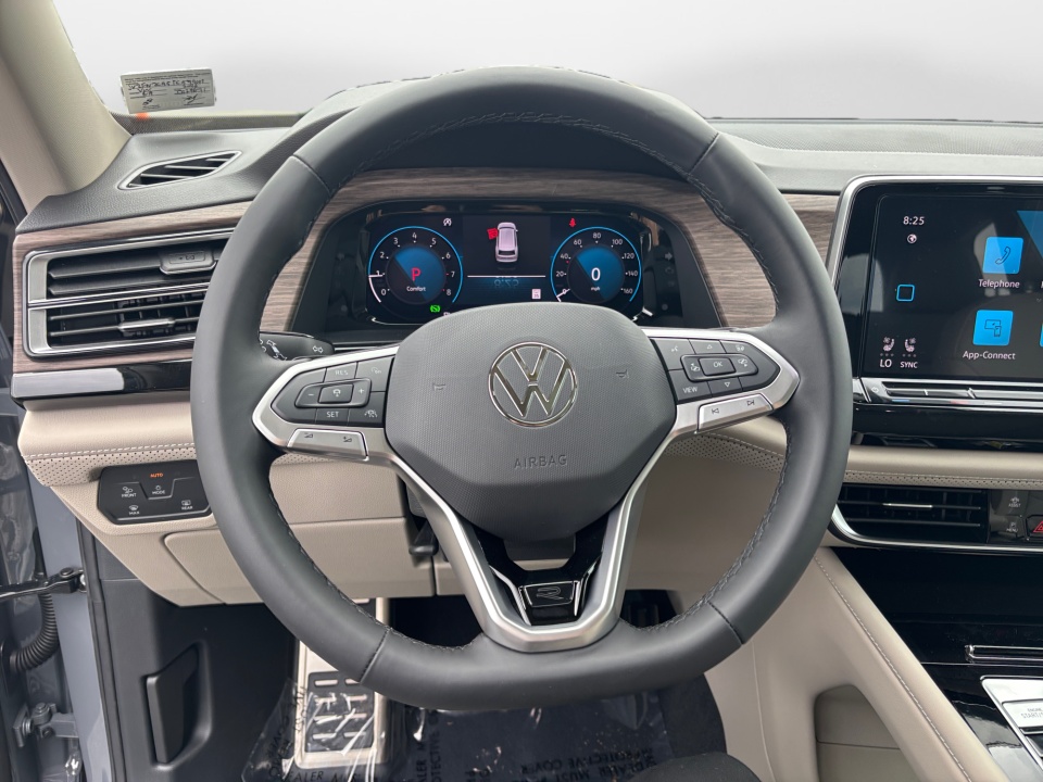 1V2FN2CA5TC579001 2026 Volkswagen Atlas SEL Premium R-Line