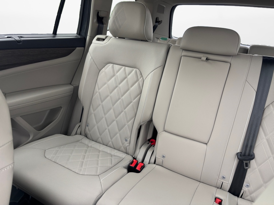1V2FN2CA5TC579001 2026 Volkswagen Atlas SEL Premium R-Line