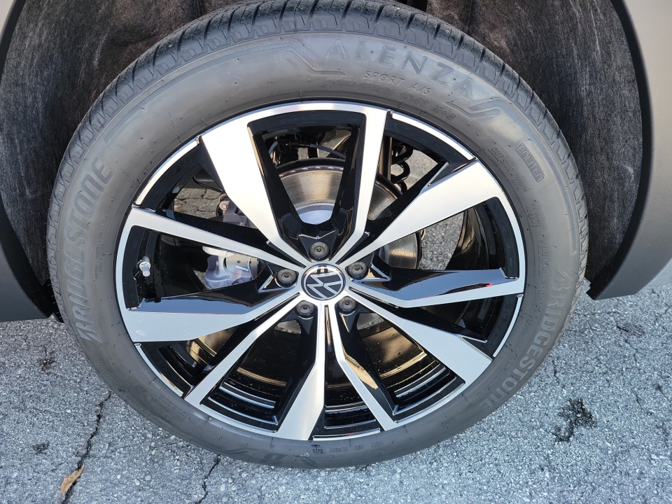 1V2FN2CA6TC524850 2026 Volkswagen Atlas SEL Premium R-Line