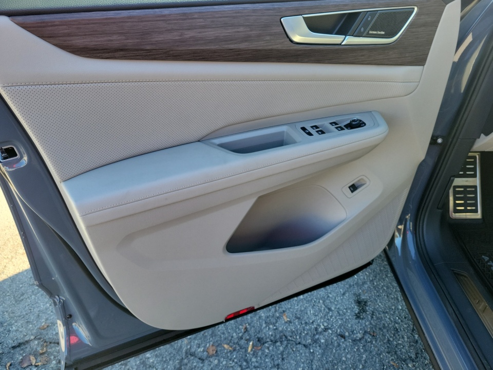 1V2FN2CA6TC524850 2026 Volkswagen Atlas SEL Premium R-Line