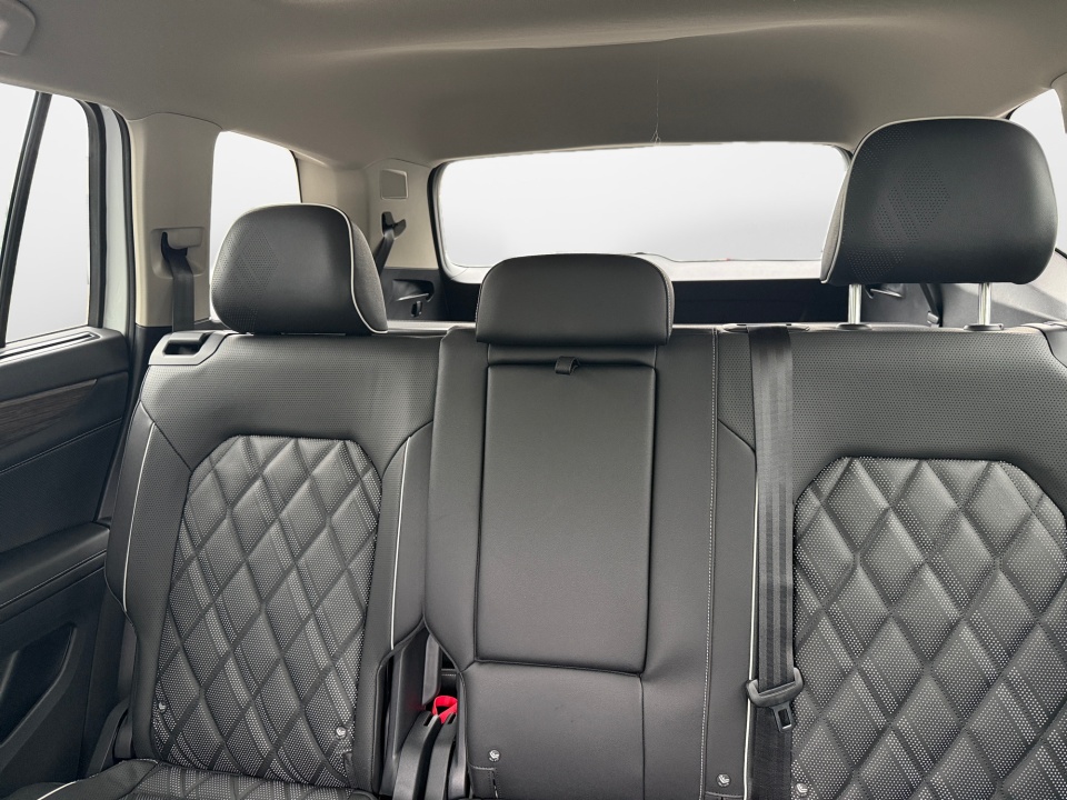 1V2FN2CA7TC568131 2026 Volkswagen Atlas SEL Premium R-Line