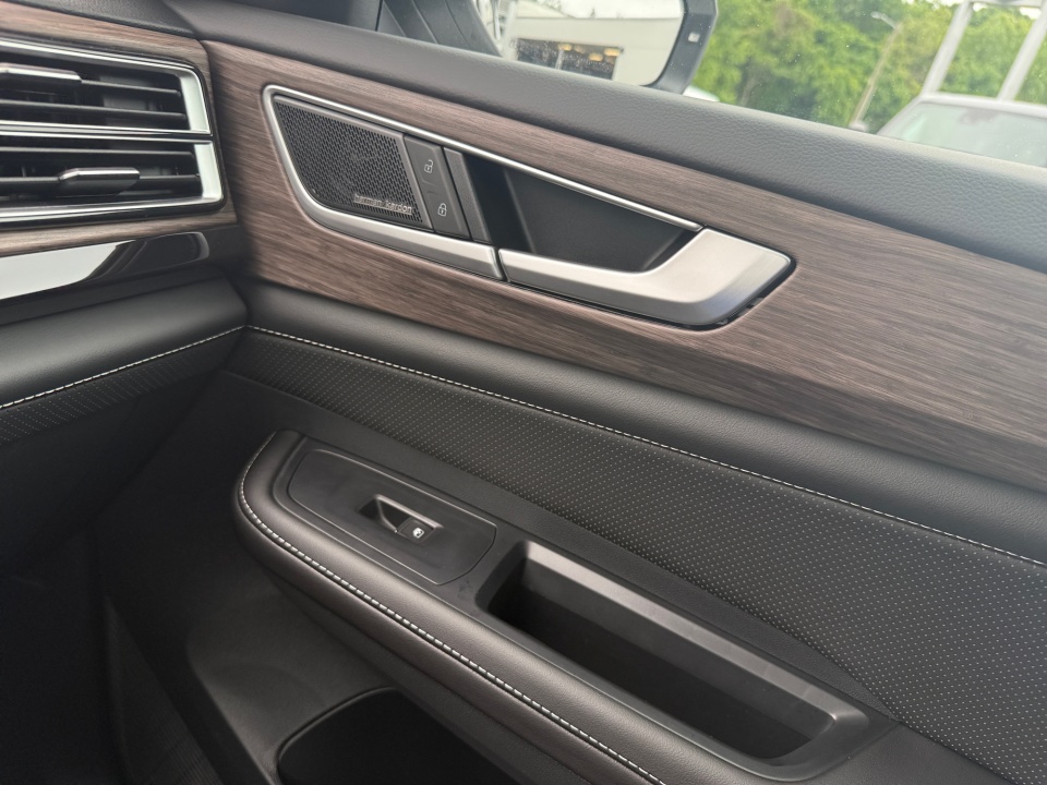 1V2FN2CA7TC568131 2026 Volkswagen Atlas SEL Premium R-Line