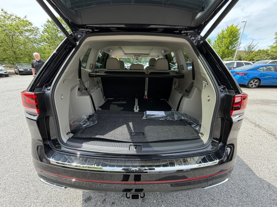 1V2FN2CA7TC569795 2026 Volkswagen Atlas SEL Premium R-Line