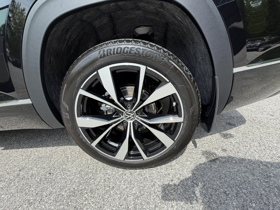1V2FN2CA7TC569795 2026 Volkswagen Atlas SEL Premium R-Line