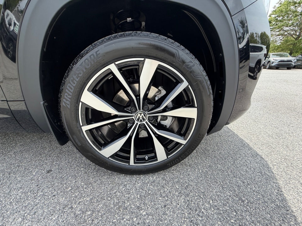 1V2FN2CA7TC569795 2026 Volkswagen Atlas SEL Premium R-Line
