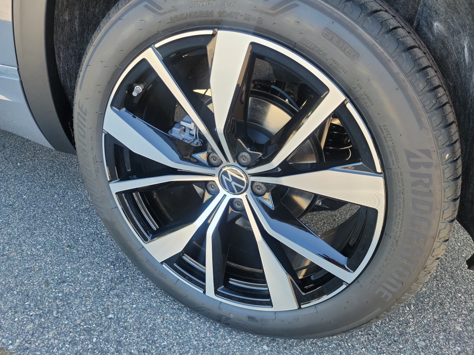 1V2FN2CA7TC593028 2026 Volkswagen Atlas 2.0T SEL Premium R-Line