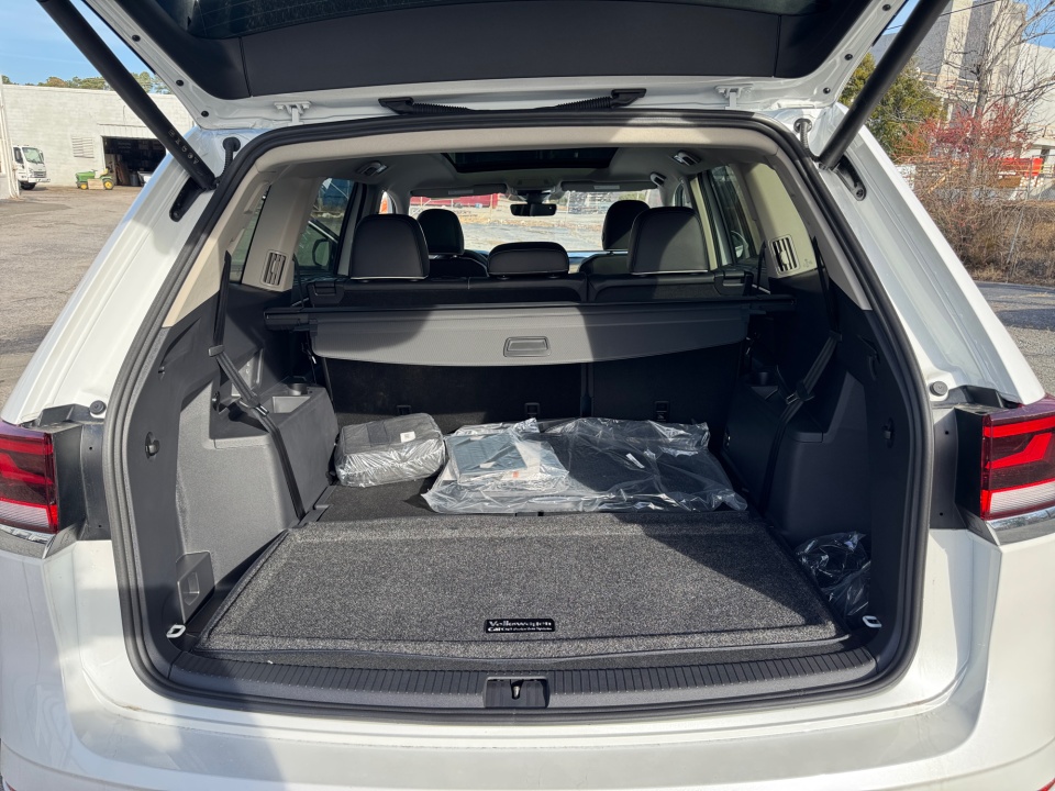 1V2FN2CA8TC508004 2026 Volkswagen Atlas SEL Premium R-Line