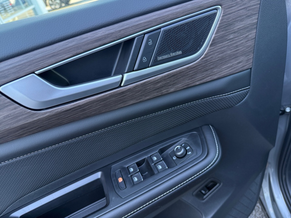 1V2FN2CA9TC519898 2026 Volkswagen Atlas SEL Premium R-Line