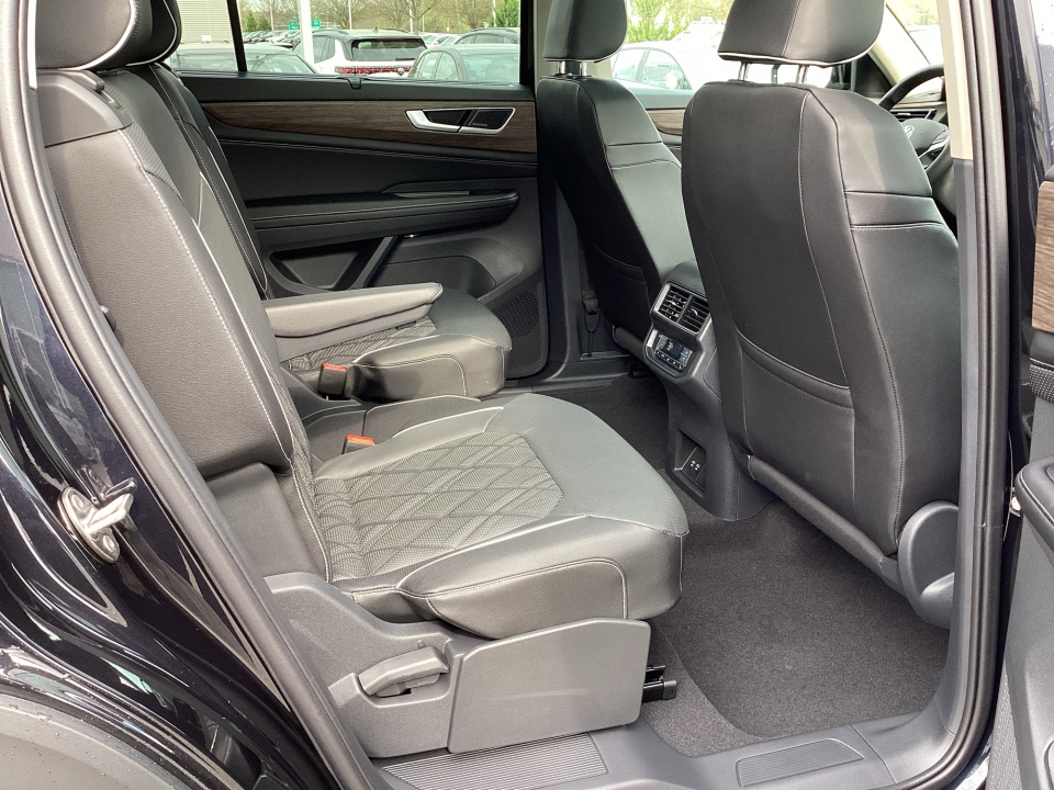 1V2FN2CA9TC542145 2026 Volkswagen Atlas SEL Premium R-Line