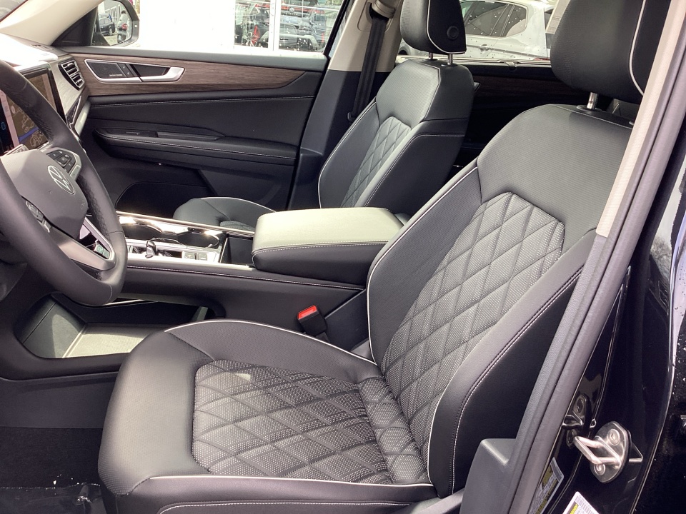 1V2FN2CA9TC542145 2026 Volkswagen Atlas SEL Premium R-Line