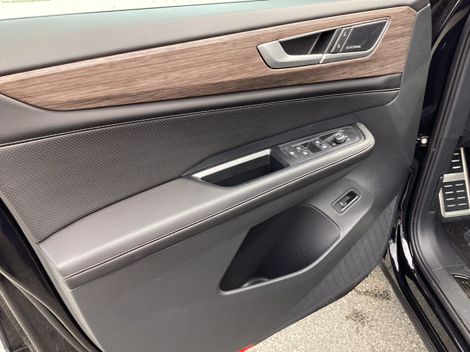 1V2FN2CA9TC542145 2026 Volkswagen Atlas SEL Premium R-Line