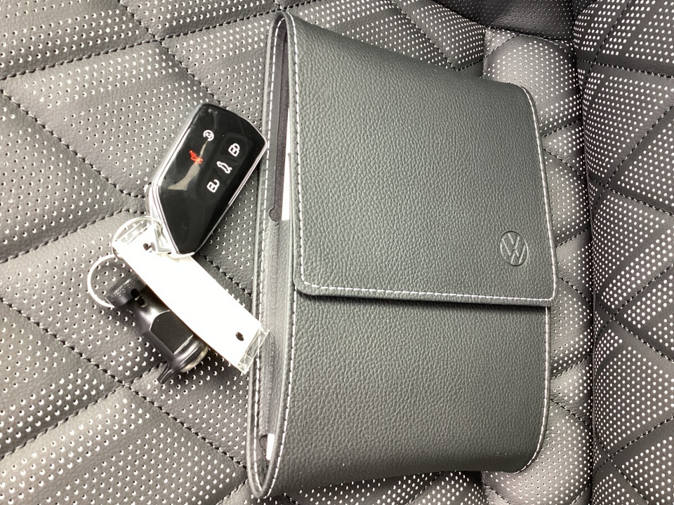 1V2FN2CA9TC542145 2026 Volkswagen Atlas SEL Premium R-Line