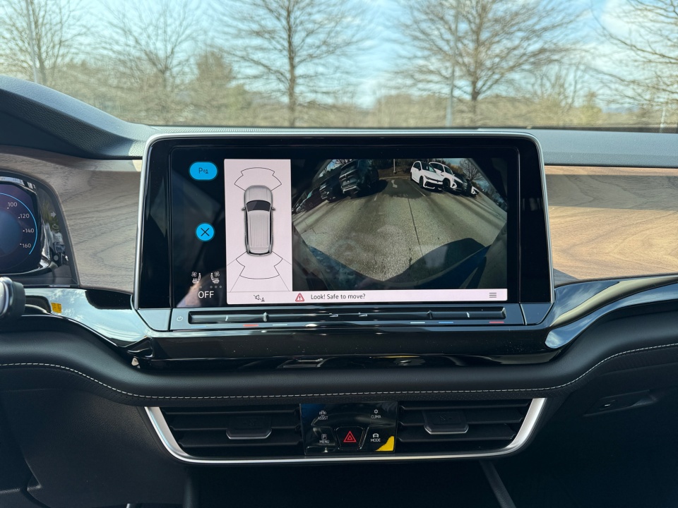 1V2HN2CA0TC548182 2026 Volkswagen Atlas SE with Technology