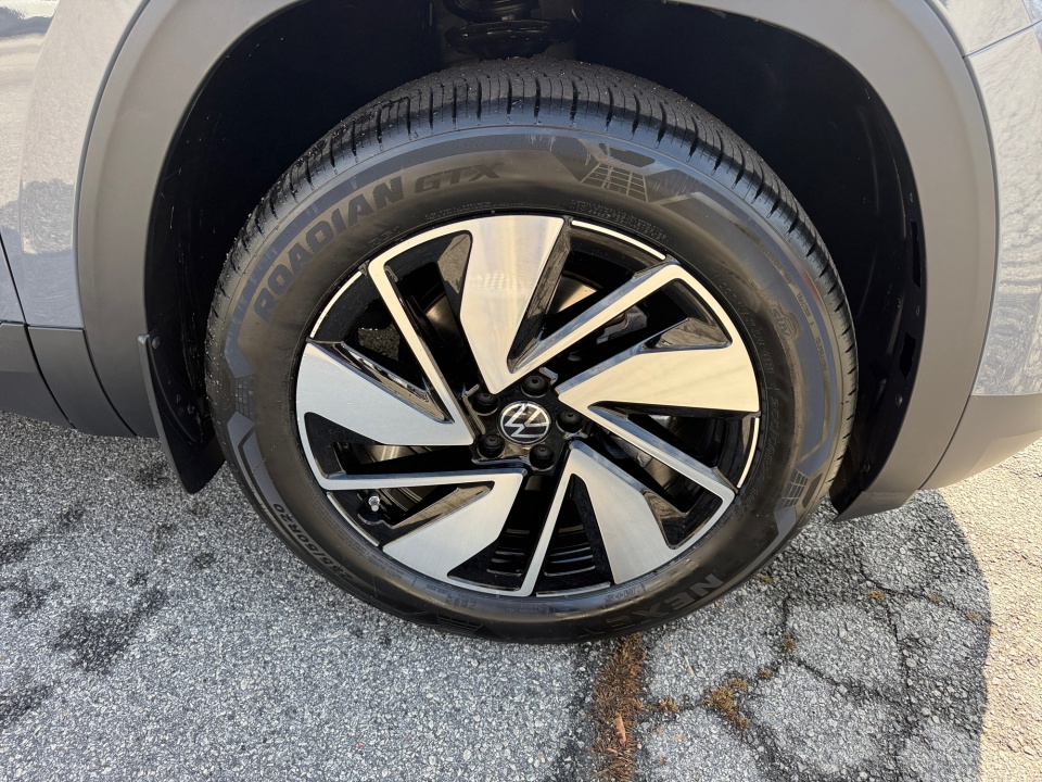 1V2HN2CA0TC548182 2026 Volkswagen Atlas SE with Technology