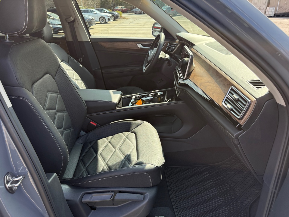 1V2HN2CA0TC548182 2026 Volkswagen Atlas SE with Technology