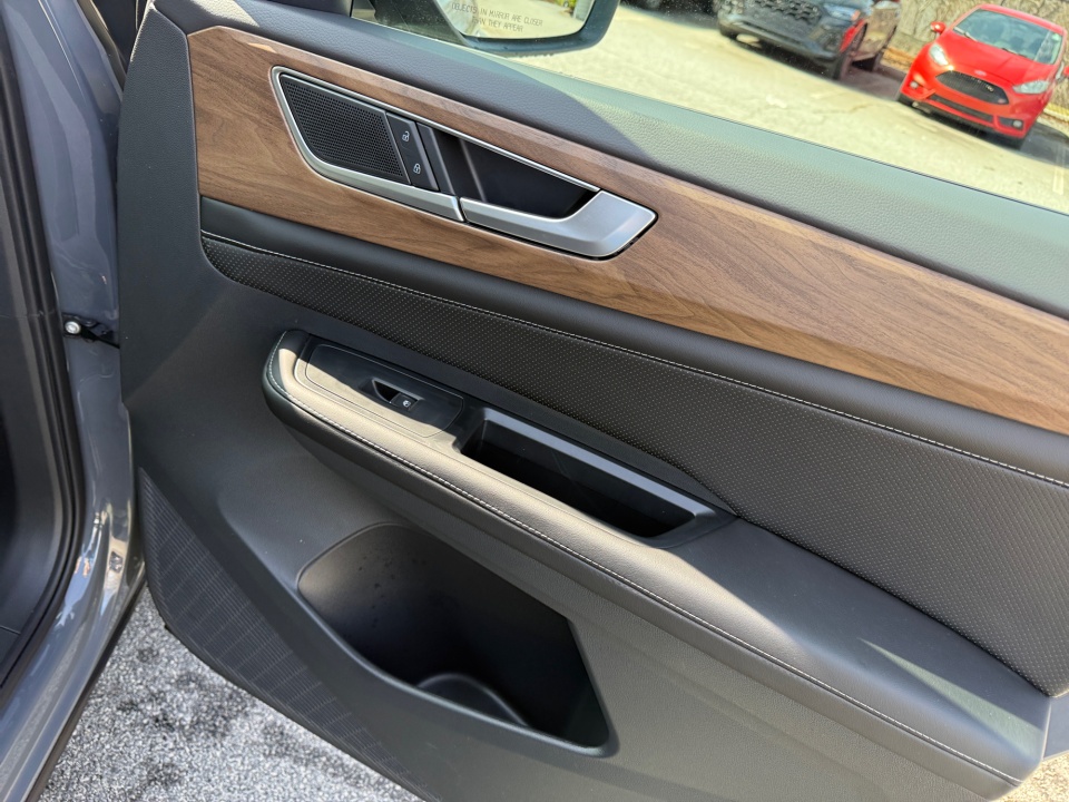 1V2HN2CA0TC548182 2026 Volkswagen Atlas SE with Technology