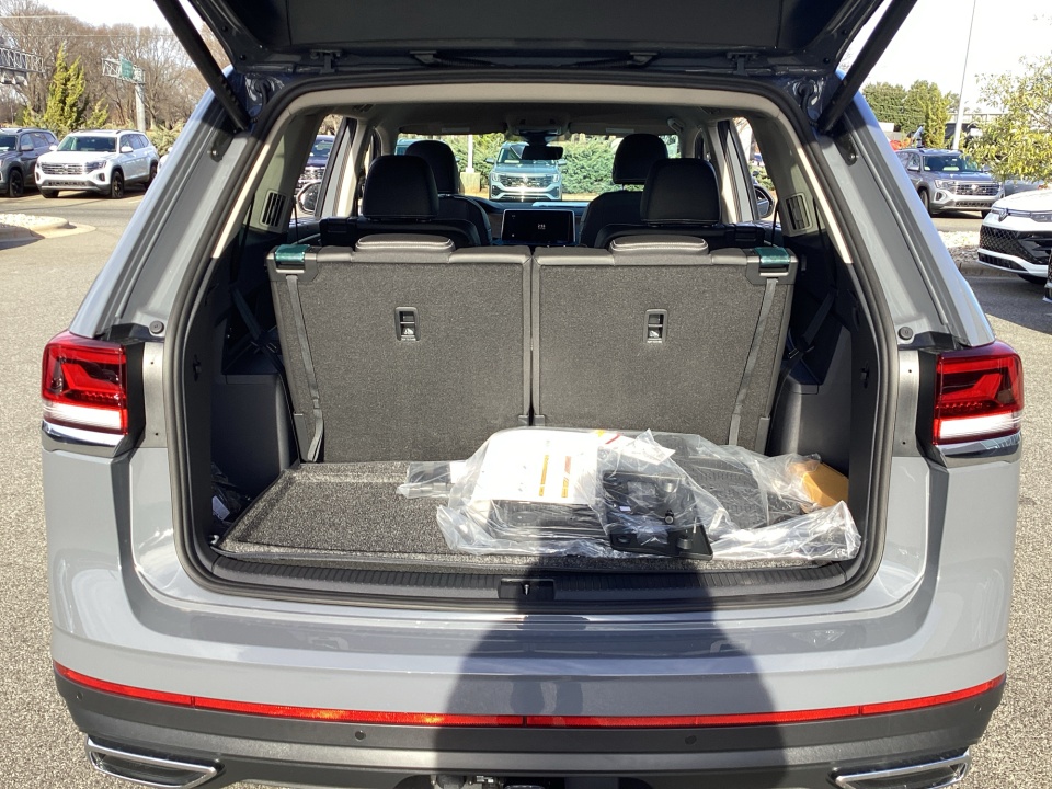 1V2HN2CA3TC534230 2026 Volkswagen Atlas SE with Technology