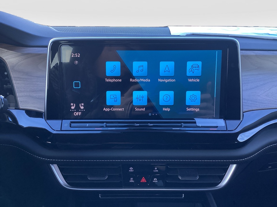 1V2HN2CA3TC534230 2026 Volkswagen Atlas SE with Technology