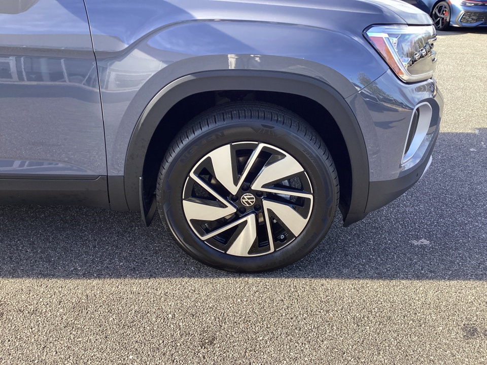 1V2HN2CA3TC534230 2026 Volkswagen Atlas SE with Technology