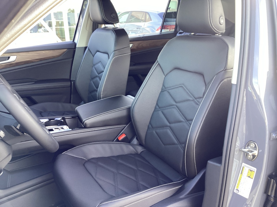 1V2HN2CA3TC534230 2026 Volkswagen Atlas SE with Technology