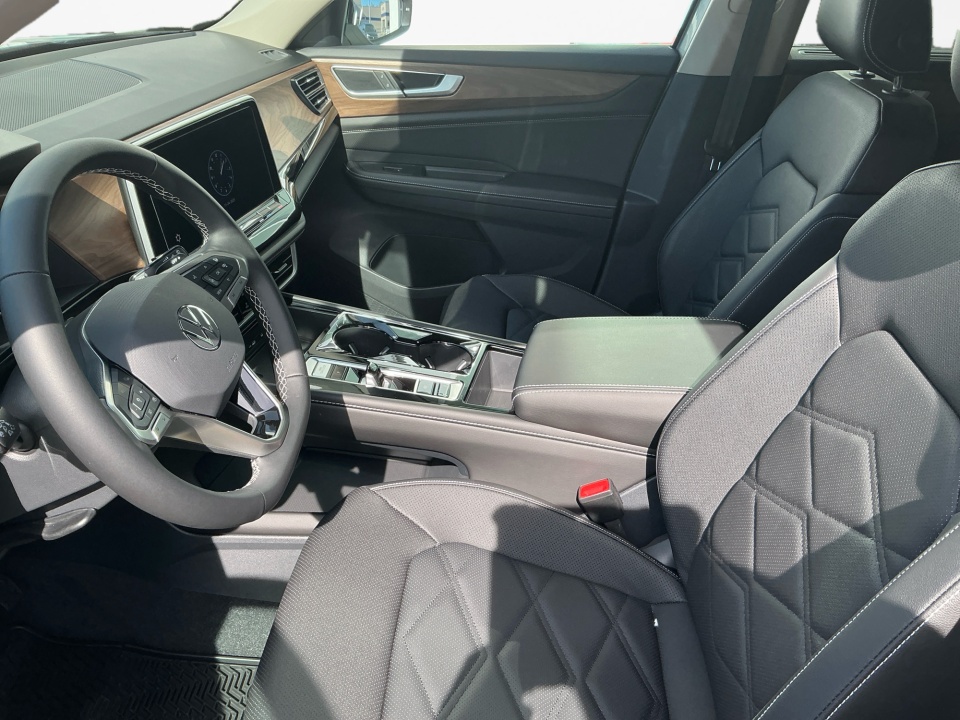 1V2HN2CA4TC521017 2026 Volkswagen Atlas 2.0T SE w/Technology