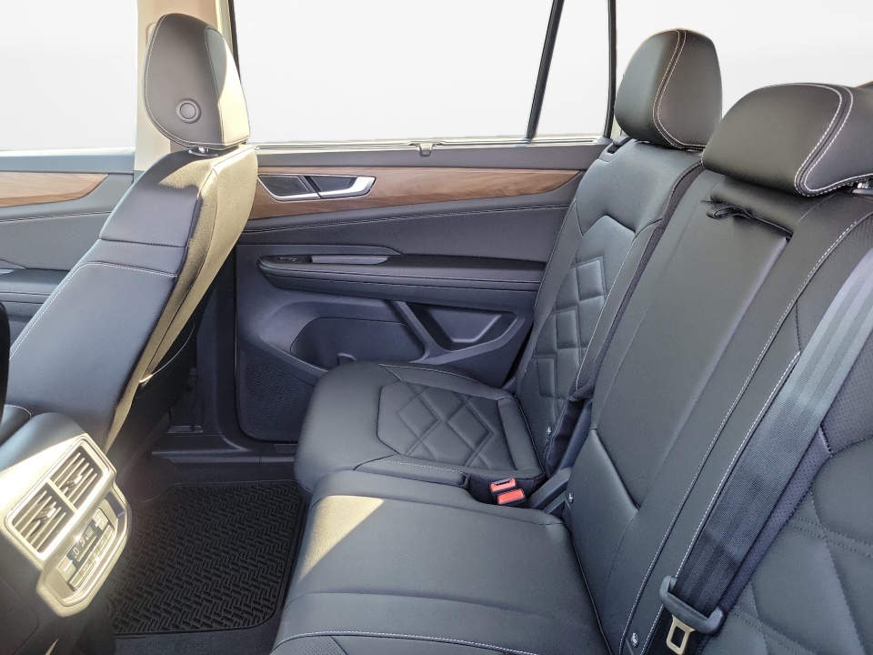1V2HN2CA4TC590824 2026 Volkswagen Atlas 2.0T SE w/Technology