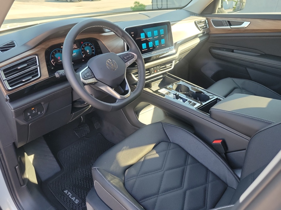 1V2HN2CA4TC590824 2026 Volkswagen Atlas 2.0T SE w/Technology
