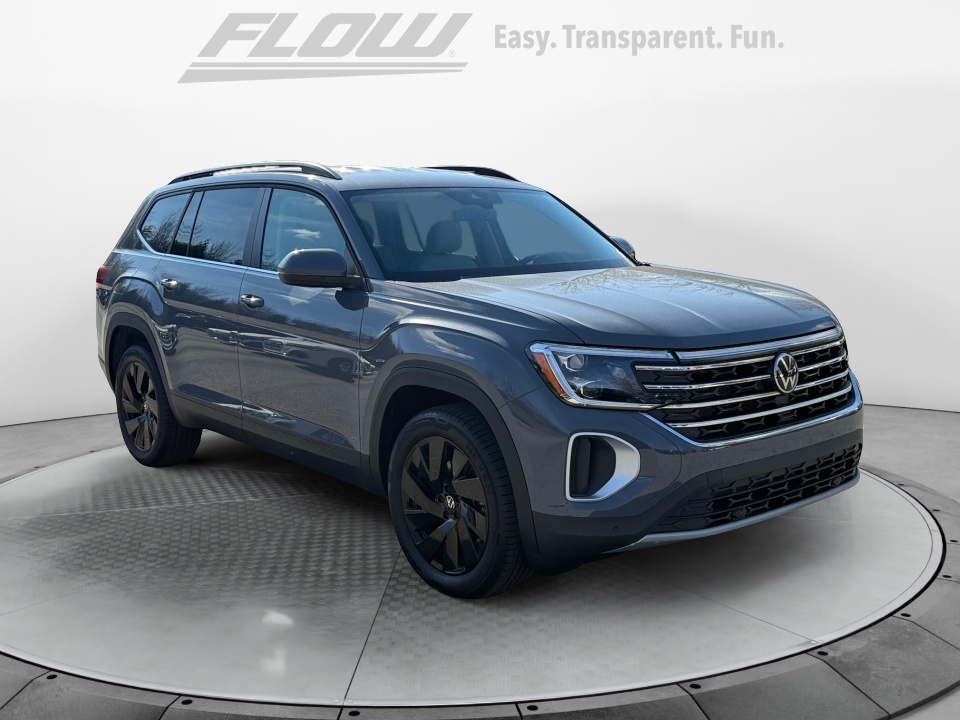used 2026 Volkswagen Atlas SE with Technology