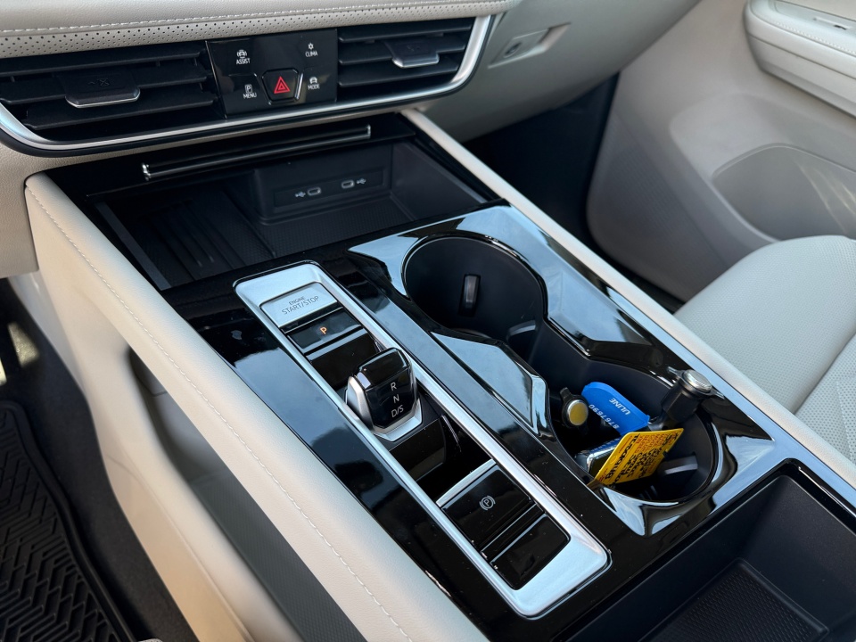 1V2HN2CA6TC501948 2026 Volkswagen Atlas SE with Technology