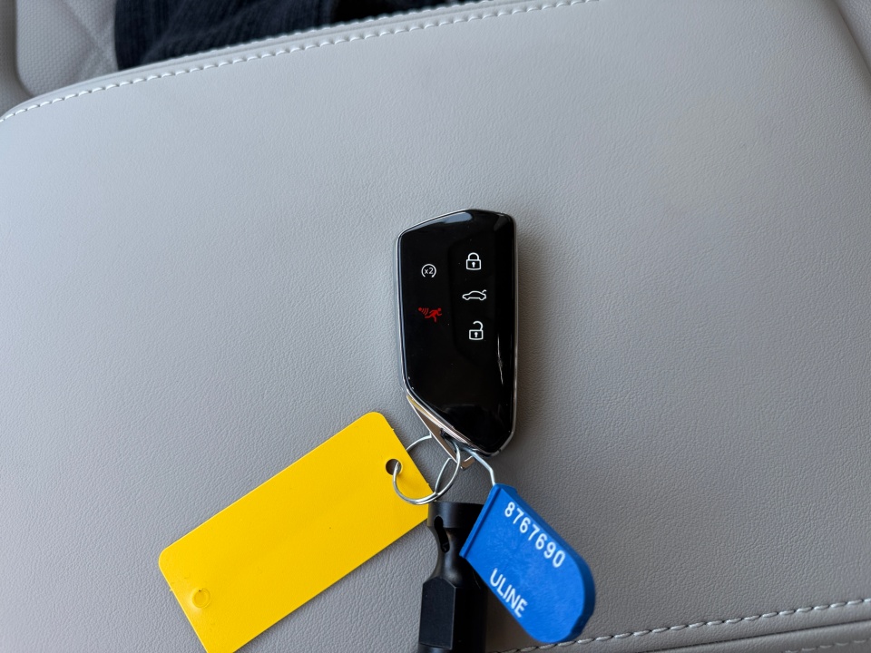 1V2HN2CA6TC501948 2026 Volkswagen Atlas SE with Technology