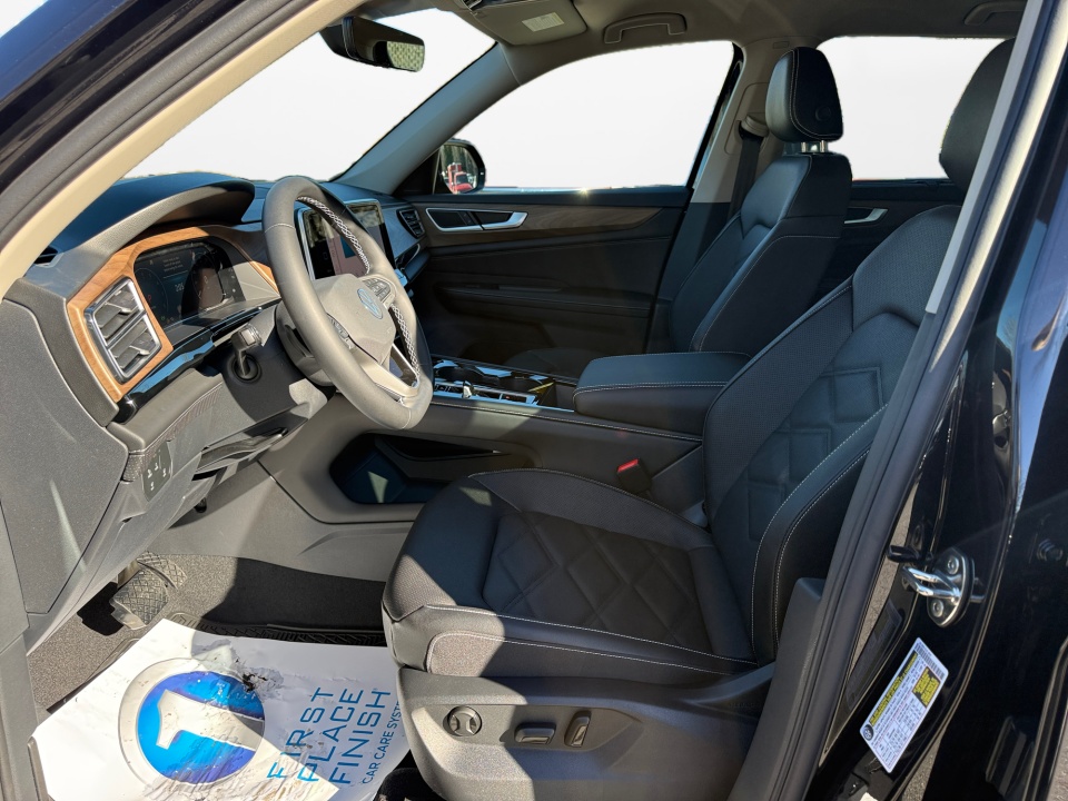 1V2HN2CA7TC531895 2026 Volkswagen Atlas SE with Technology