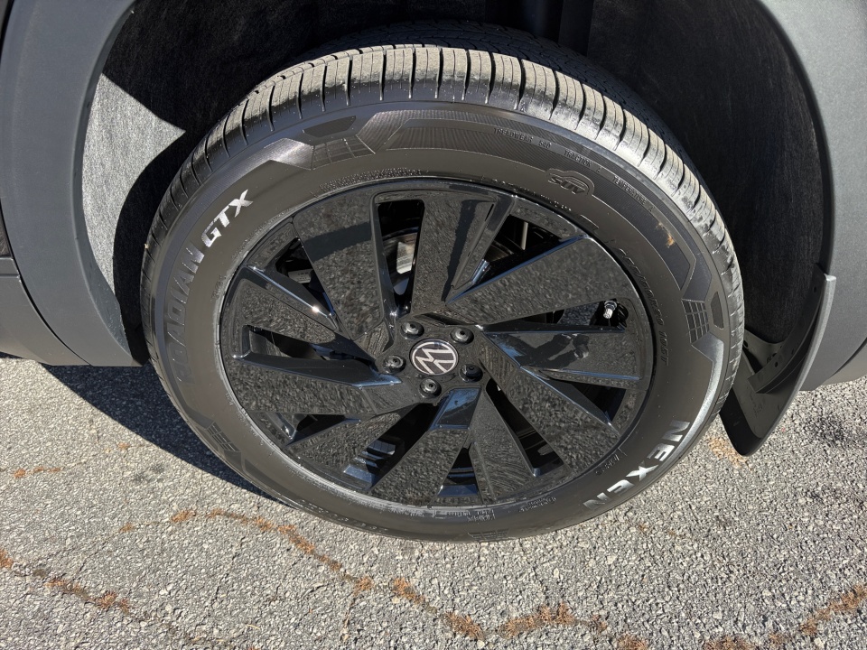 1V2HN2CA7TC531895 2026 Volkswagen Atlas SE with Technology