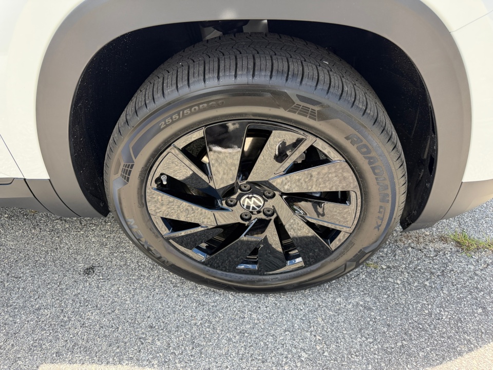 1V2HN2CA8TC583844 2026 Volkswagen Atlas SE with Technology