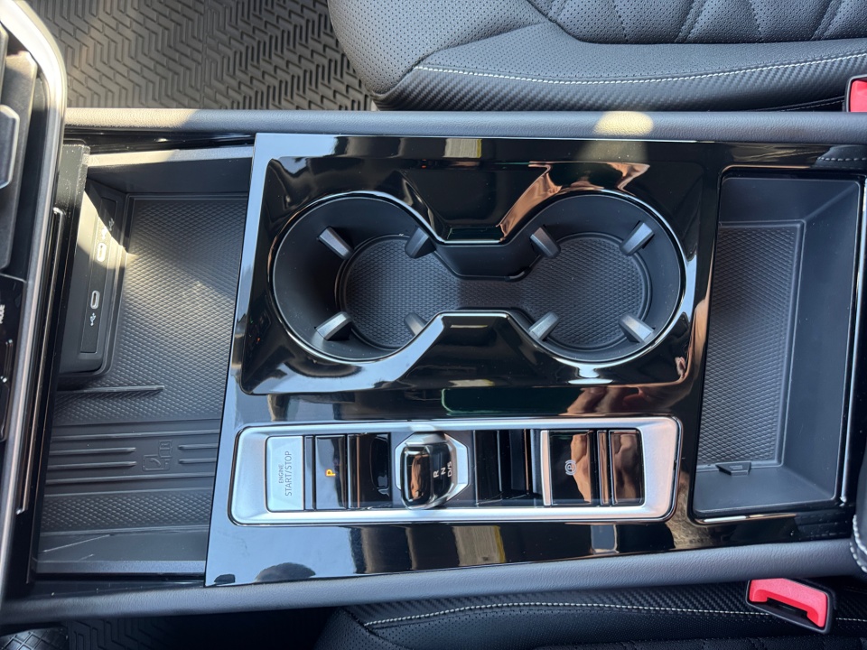 1V2JC2CA0TC210157 2026 Volkswagen Atlas Cross Sport 2.0T SE w/Technology