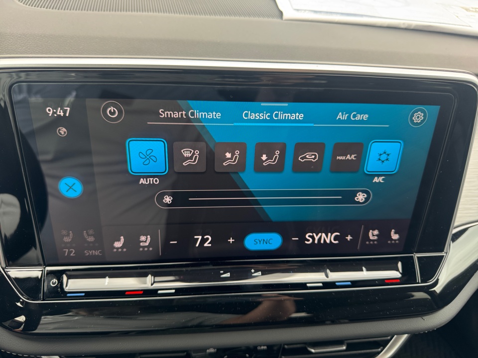 1V2JC2CAXTC223157 2026 Volkswagen Atlas Cross Sport SE with Technology