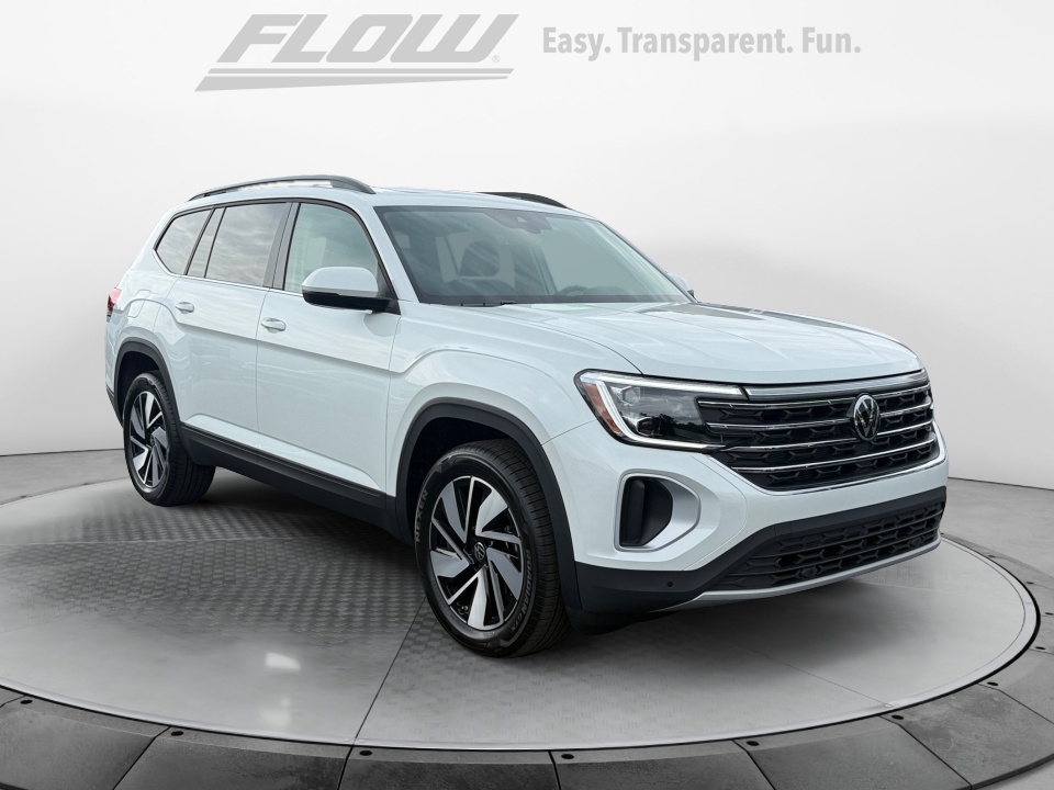 new 2026 Volkswagen Atlas SE with Technology