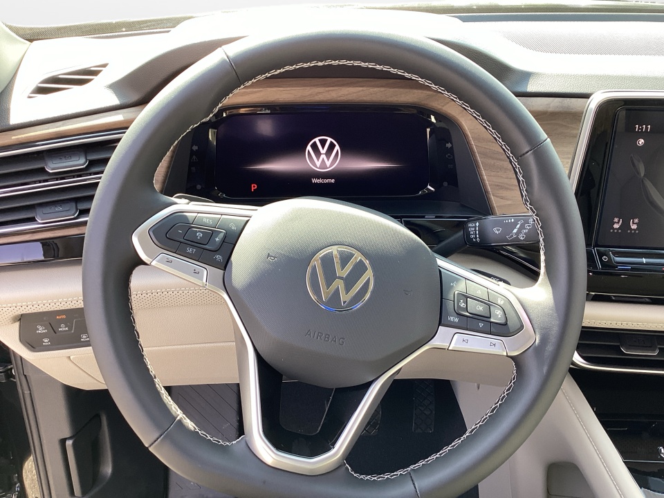 1V2JN2CA5TC550088 2026 Volkswagen Atlas SE with Technology