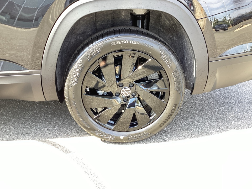 1V2JN2CA5TC550088 2026 Volkswagen Atlas SE with Technology