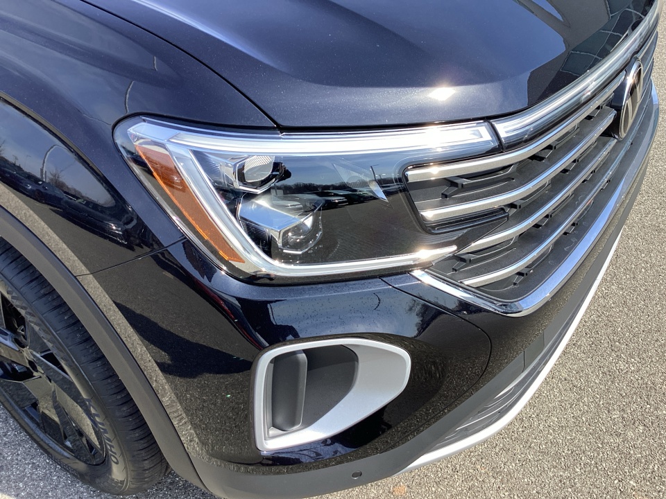 1V2JN2CA5TC550088 2026 Volkswagen Atlas SE with Technology