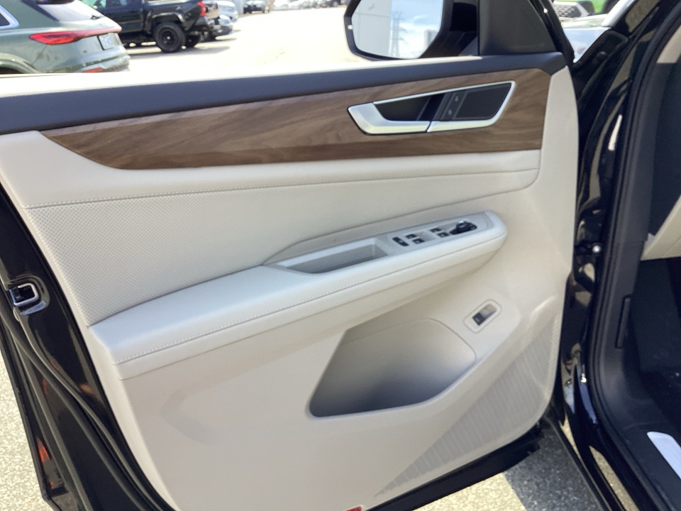 1V2JN2CA5TC550088 2026 Volkswagen Atlas SE with Technology