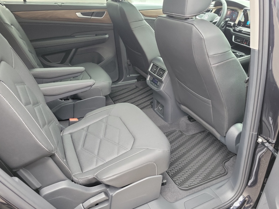 1V2JN2CA7TC546527 2026 Volkswagen Atlas SE with Technology