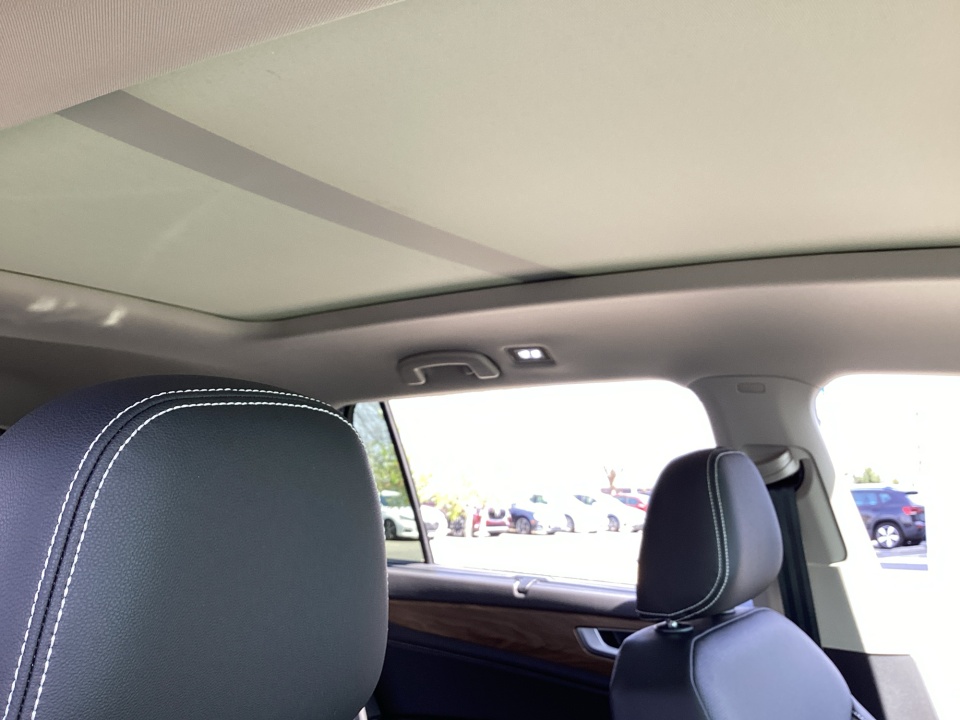 1V2JN2CA7TC548455 2026 Volkswagen Atlas SE with Technology